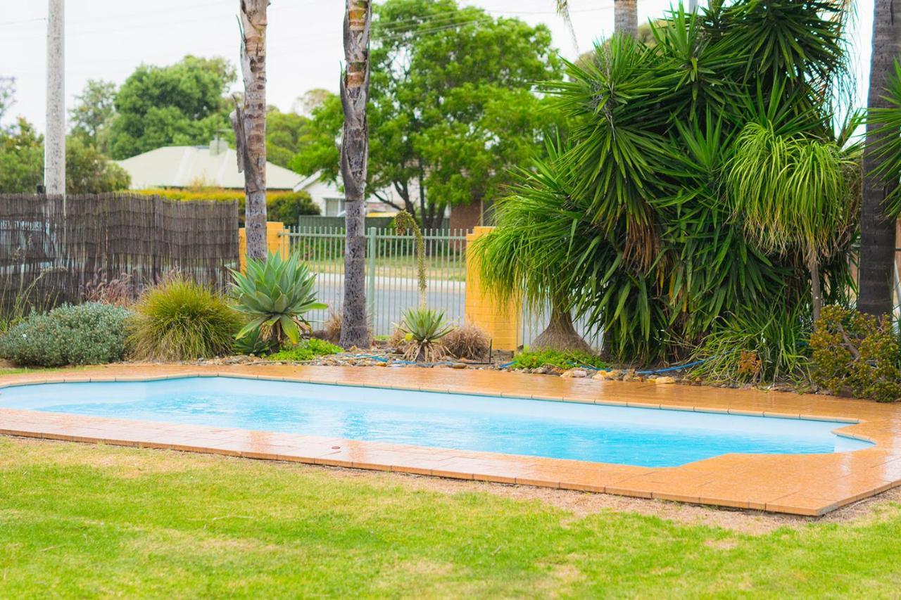 Echuca Motel エクステリア 写真